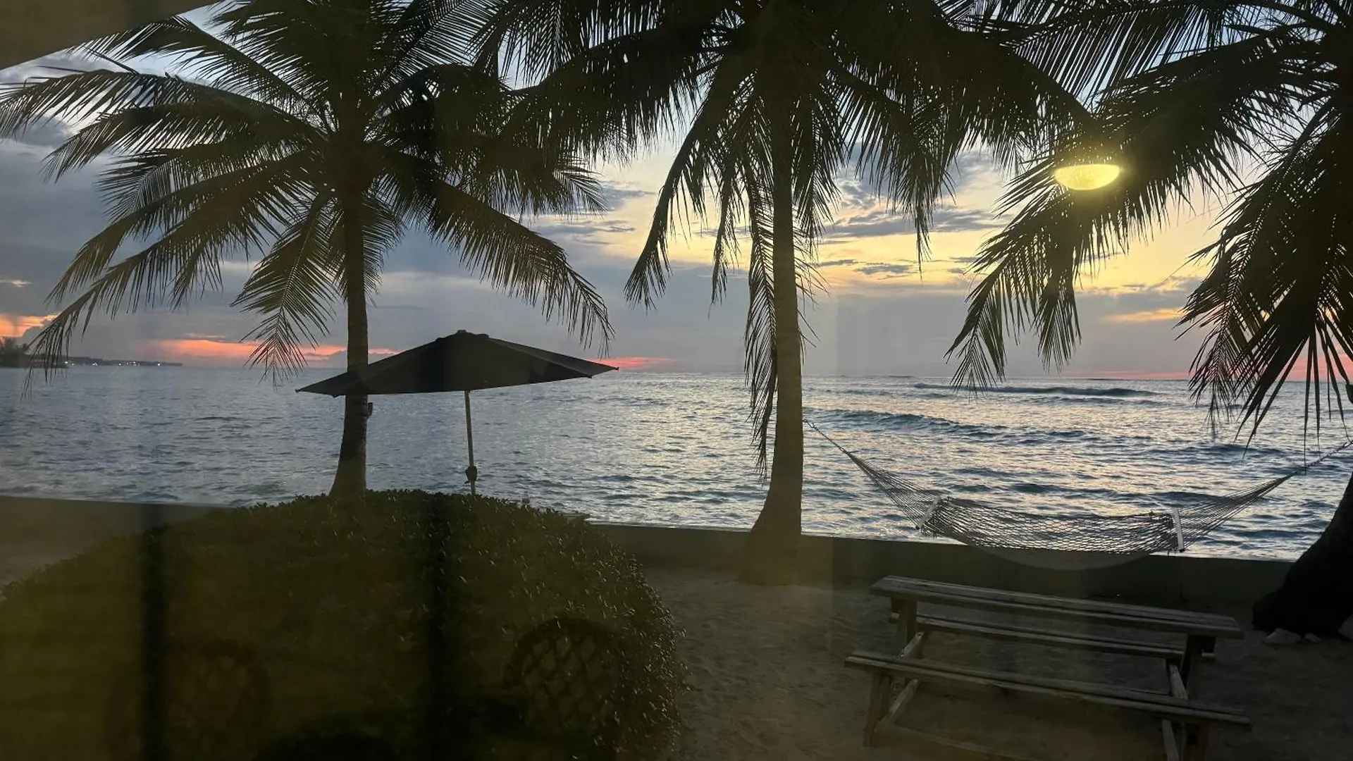 Apartment Sunset Cove - Vacation In Paradise! Nassau Bahamas