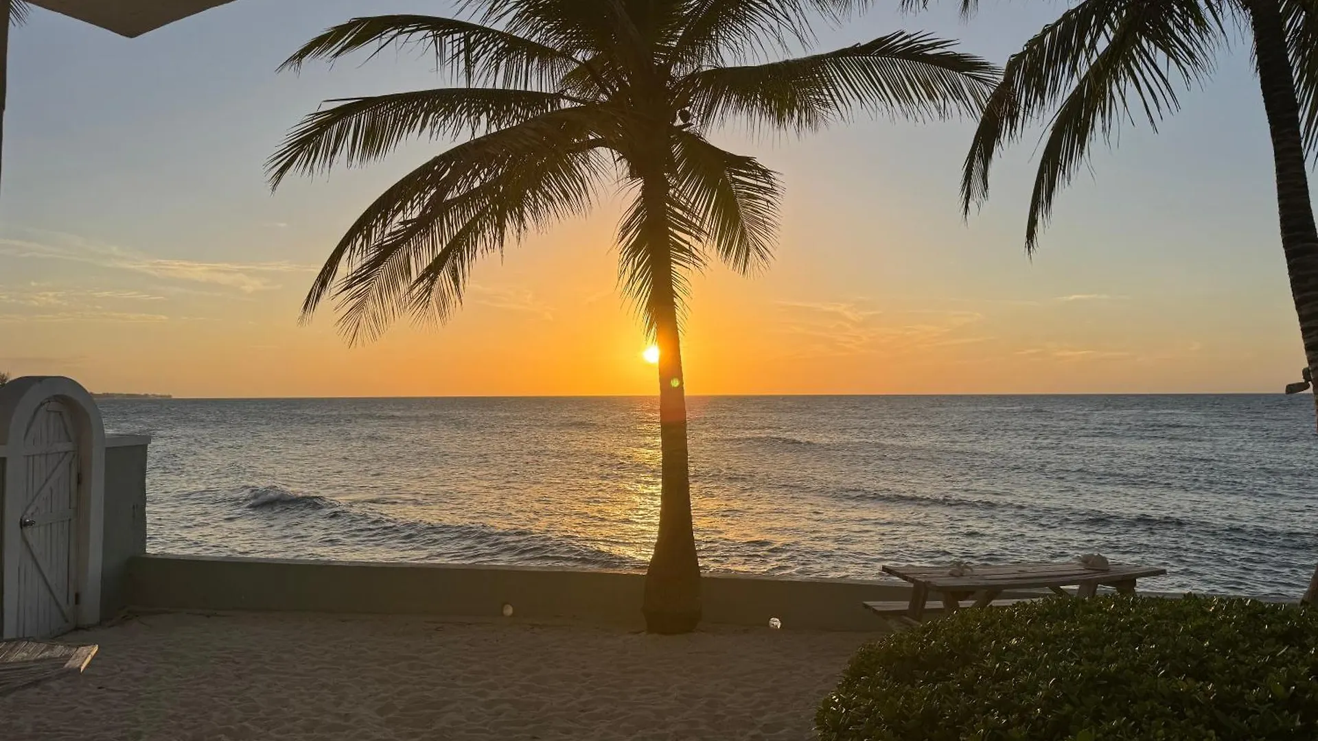 Sunset Cove - Vacation In Paradise! Nassau