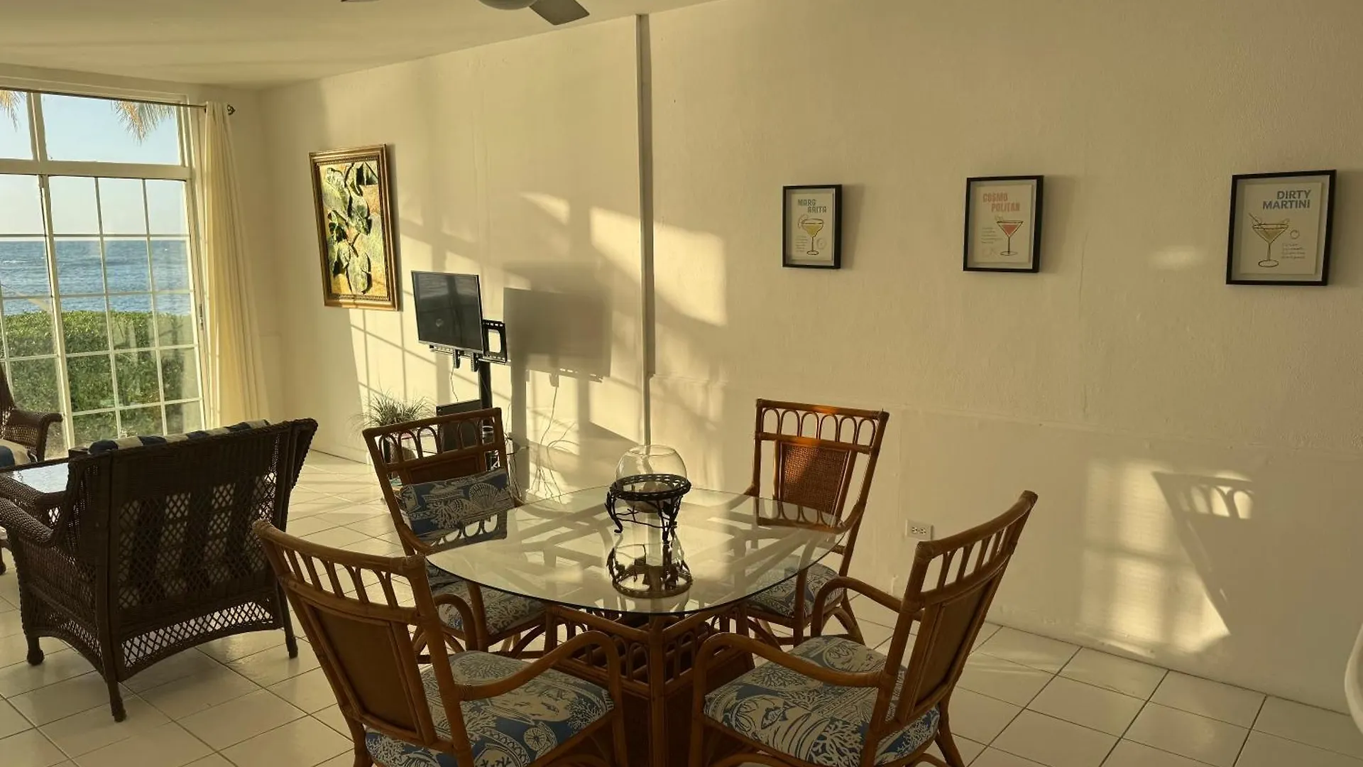 Sunset Cove - Vacation In Paradise! Nassau Apartment